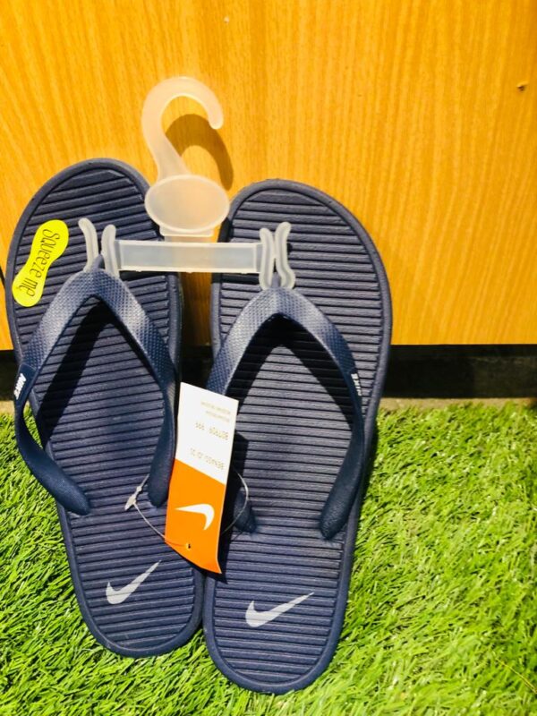 Nike Flip Flops slippers - Image 4