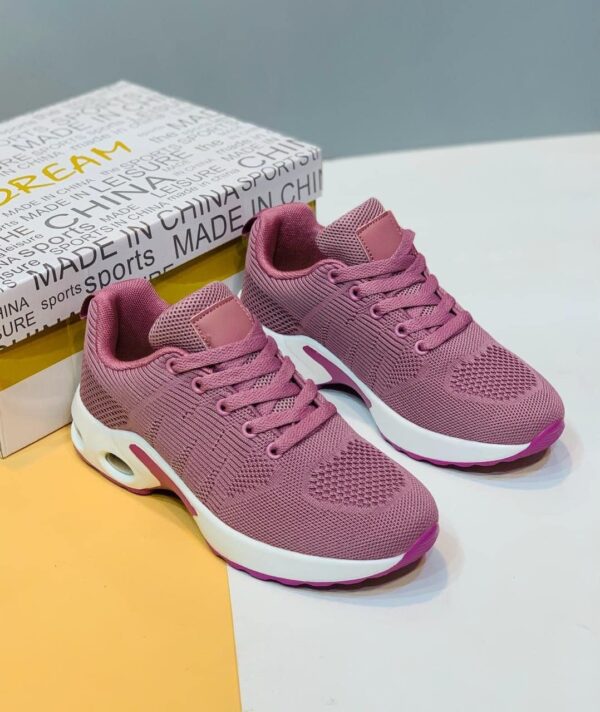 Women Running Shoes Breathable Casual Shoes