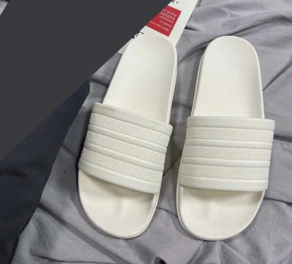 Adidas Comfort Adilette Cream White Slides/Slipper - Image 2